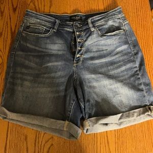 Judy Blue shorts